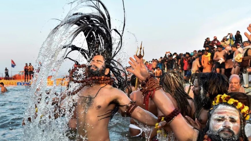 महाकुंभ का शंखनाद, लाखों श्रद्धालुओं ने लगाई डुबकी